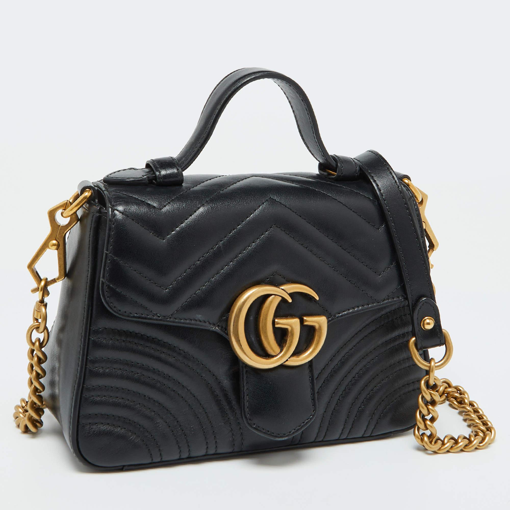 Gucci Black Leather GG Marmont Mini Top Handle Bag In Good Condition In Dubai, Al Qouz 2
