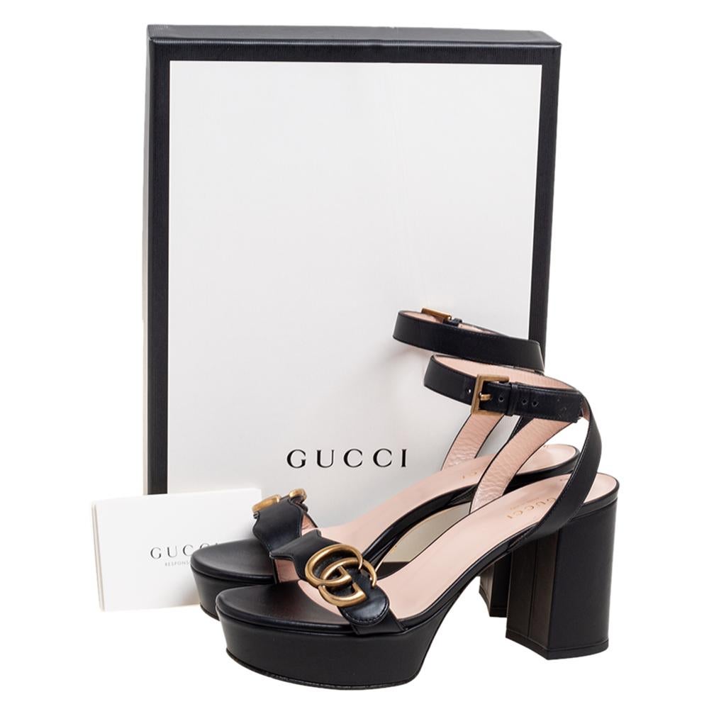 Comfortable and chic at the same time, these sandals from Gucci are simply amazing! They are crafted from leather and styled in an open-toe silhouette with the signature GG Marmont logo detailed wavy vamp straps. They are complete with leather