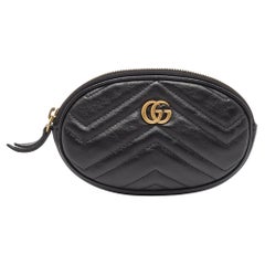 Used Gucci Black Leather GG Marmont Pouch