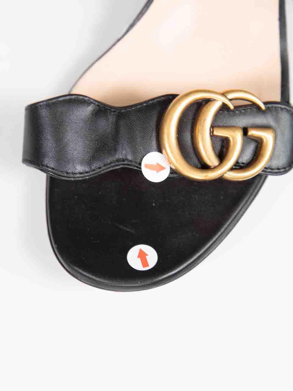 Gucci Schwarze Ledersandalen GG Marmont mit Riemen Größe IT 35 im Angebot 4