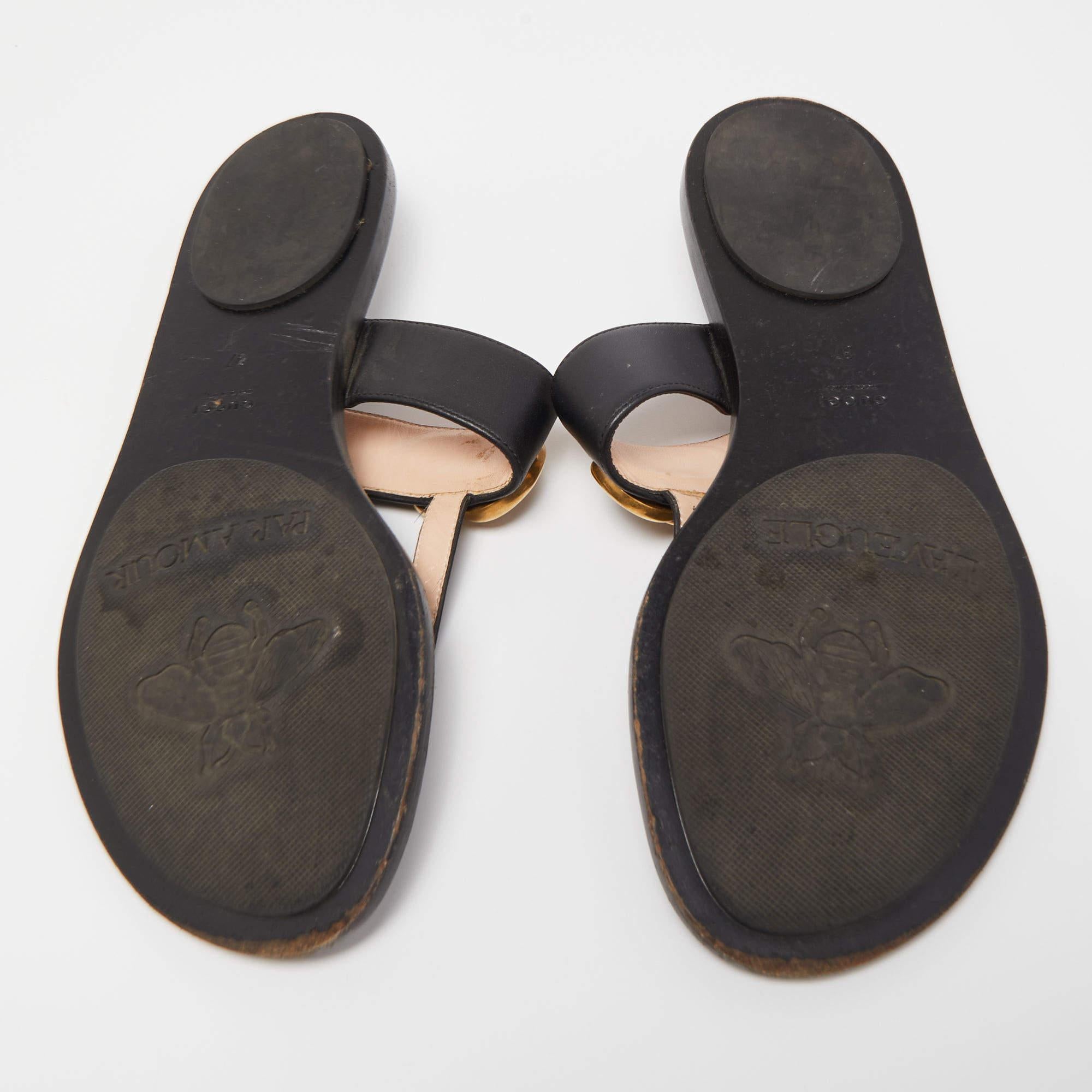 Gucci Black Leather GG Marmont Thong Flats  4