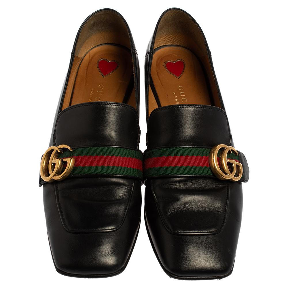 Absolutely on-trend and easy to flaunt, this pair of pumps by Gucci is a true stunner. The black pumps have been crafted from leather and styled with square toes and the brand's signature GG and Web detail on the vamps. Comfortable insoles and a set