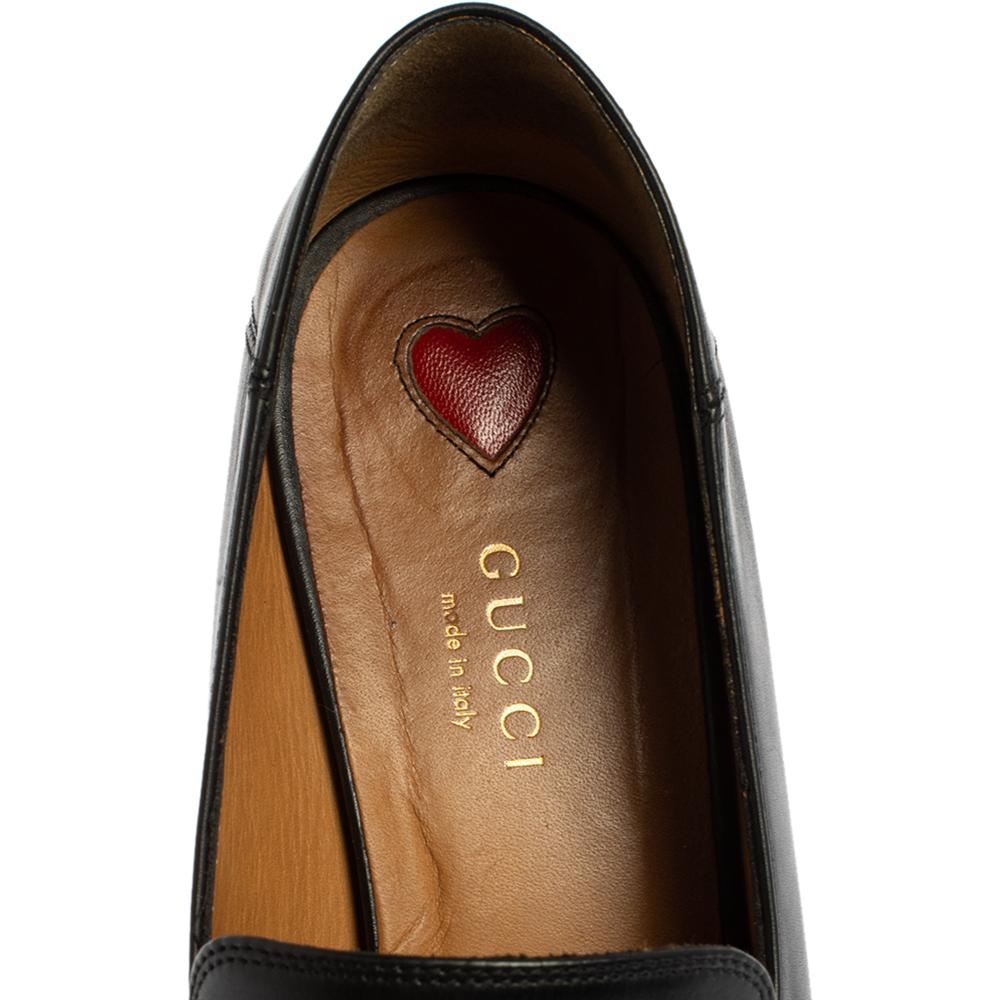 Gucci Black Leather GG Marmont Web Pumps Size 37.5 In Good Condition In Dubai, Al Qouz 2