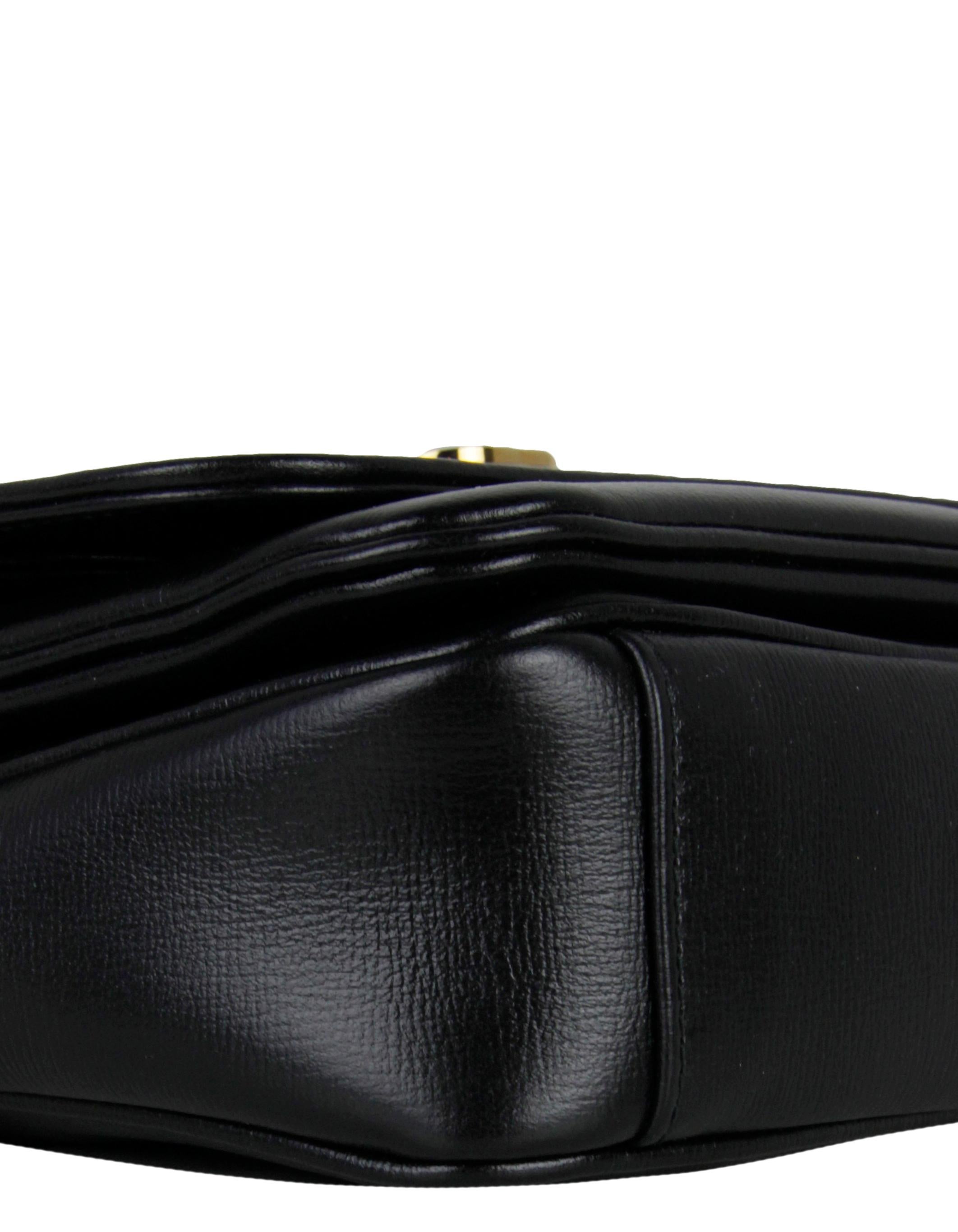 black gucci purse with gold chain