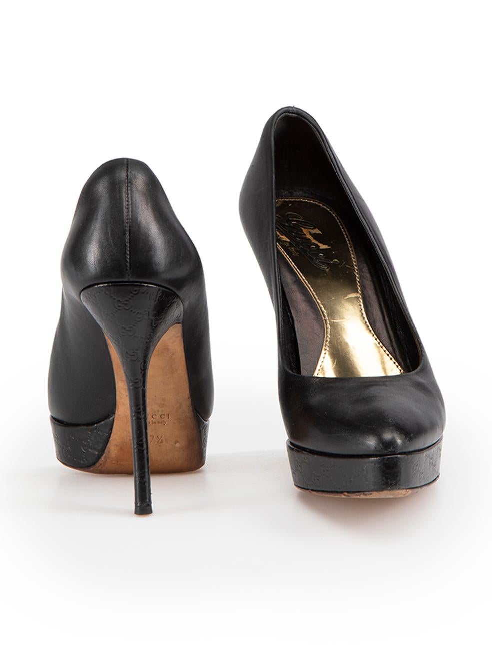 Gucci Black Leather GG Platform Pumps Size IT 37.5 In Good Condition For Sale In London, GB