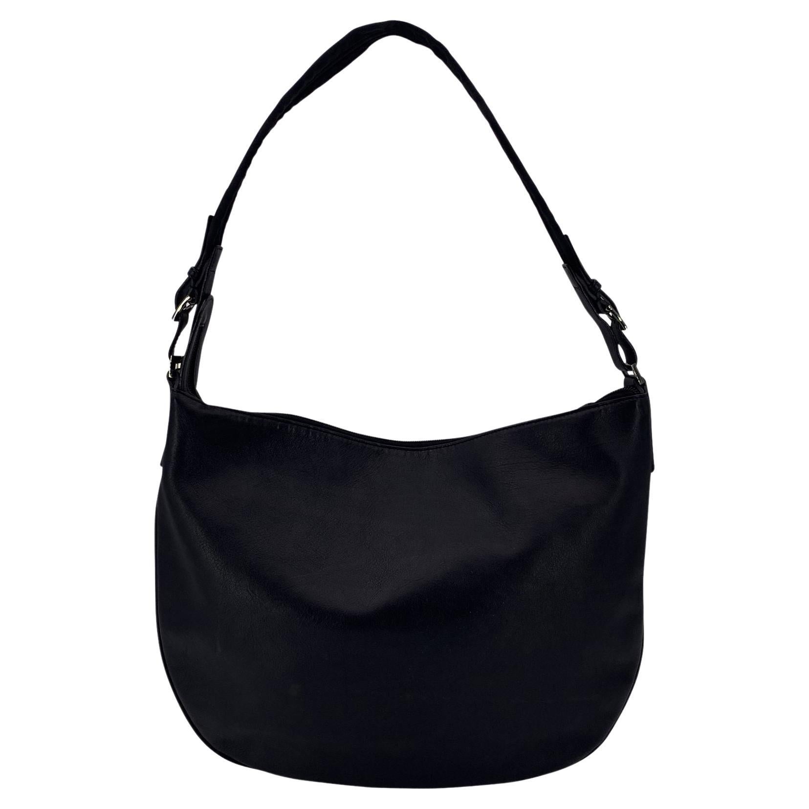 Gucci Borsa a tracolla Halfmoon Hobo in pelle nera in vendita