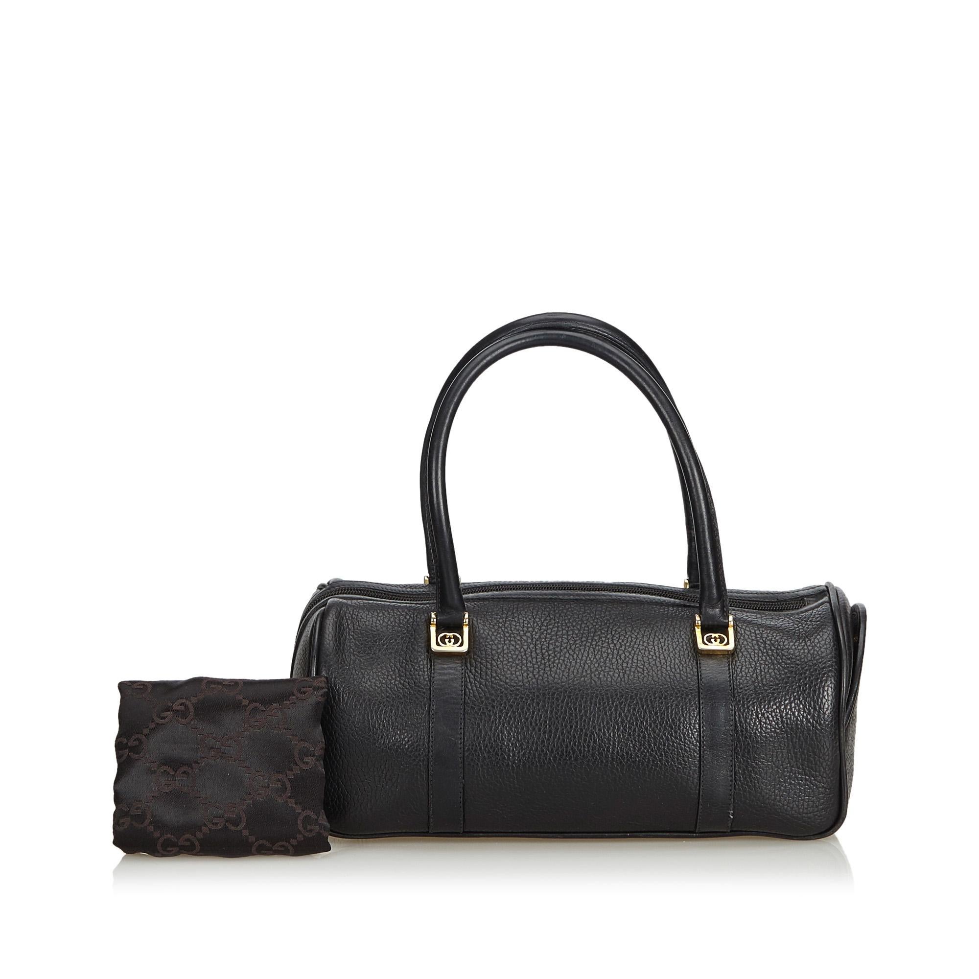 Gucci Black Leather Handbag For Sale 6