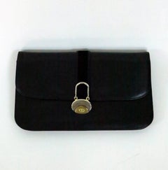Gucci black leather handbag