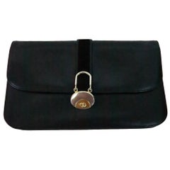 Retro Gucci black leather handbag