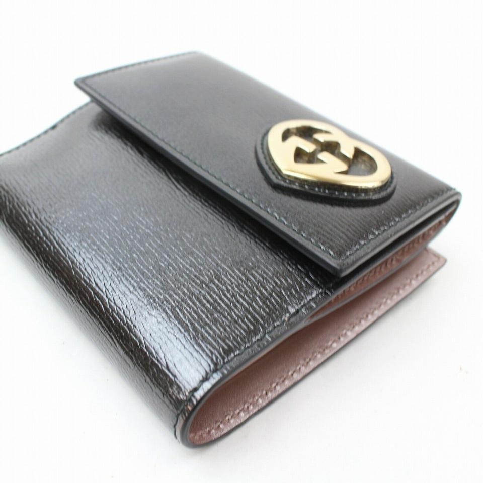 Portefeuille compact 871279 Gucci en cuir noir avec logo en forme de cœur en vente 7