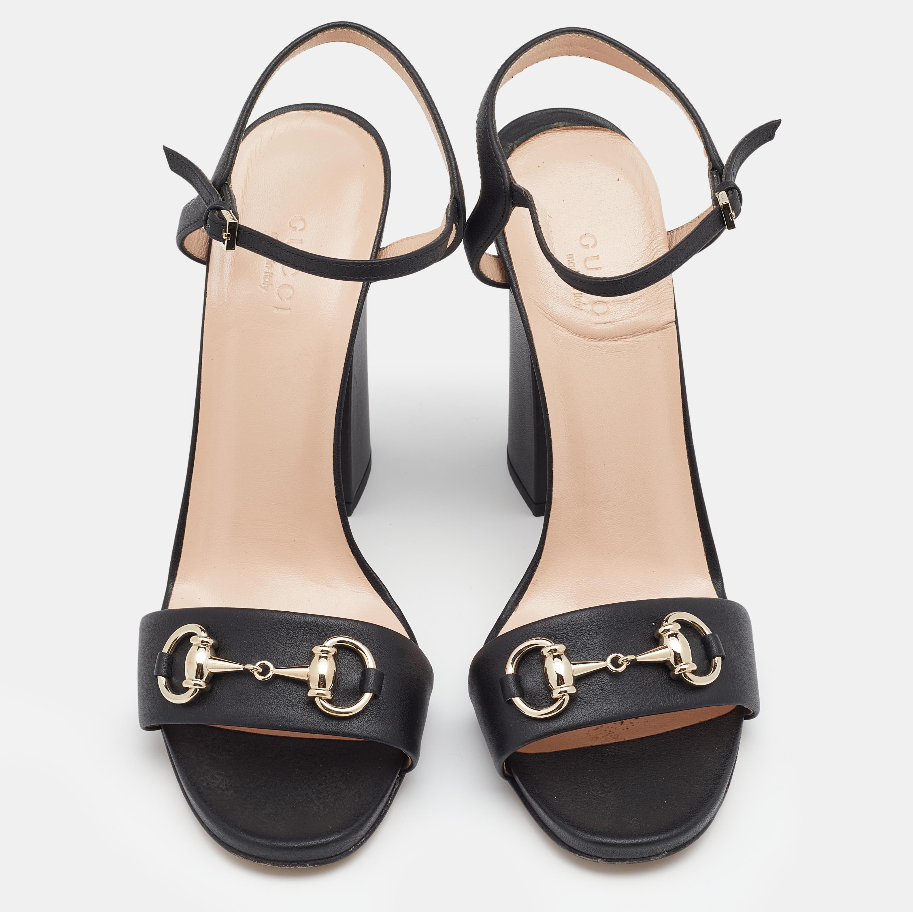 Look glamorous no matter what you wear, with these beautiful leather sandals. These sandals are lined with the finest quality leather and are very durable. These fashionable sandals from Gucci feature the Horsebit motifs on the uppers, ankle straps,