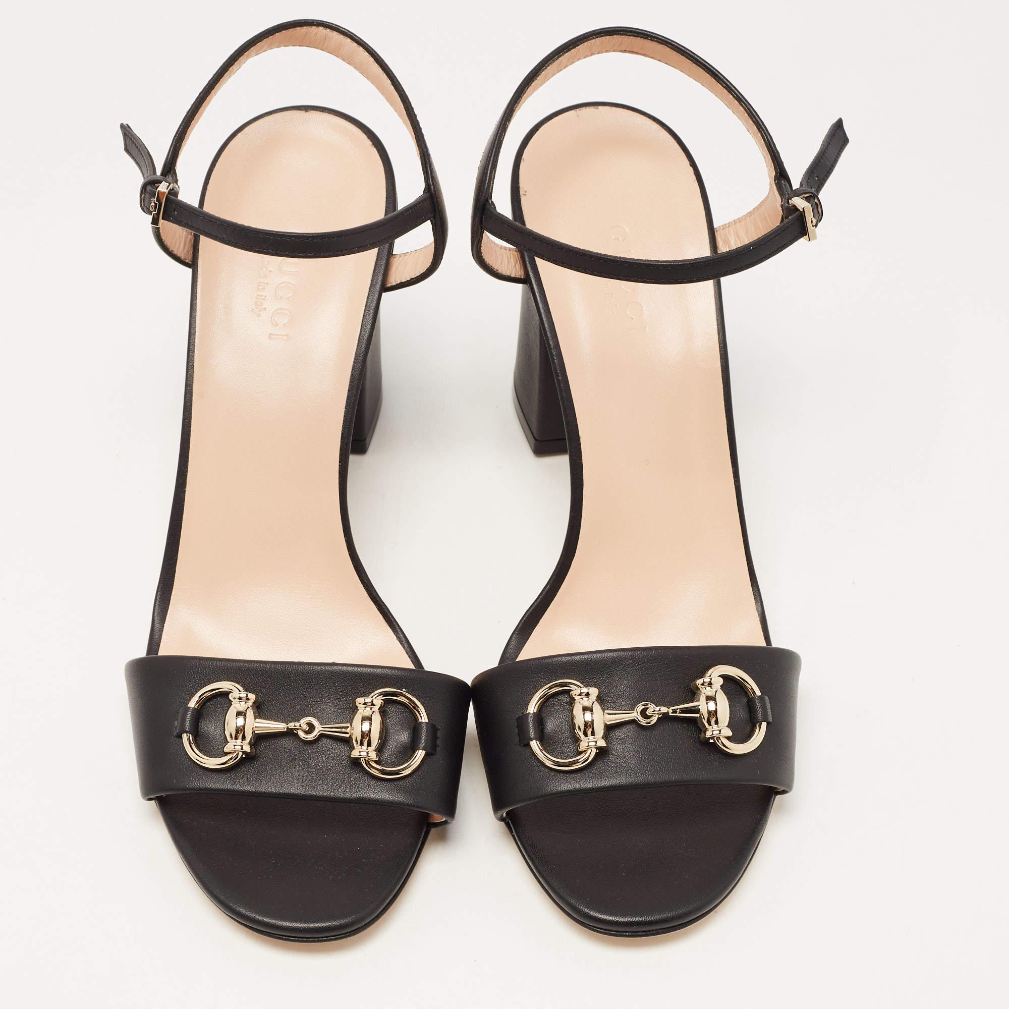 Gucci Black Leather Horsebit Ankle Strap Sandals Size 36.5 In New Condition In Dubai, Al Qouz 2