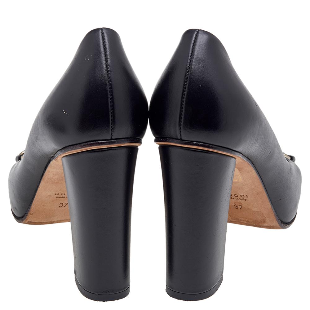 Gucci Black Leather Horsebit Block Heel Pumps Size 37 In Good Condition In Dubai, Al Qouz 2