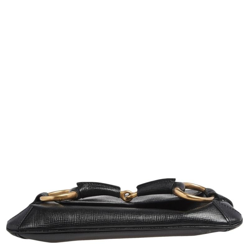 Gucci Black Leather Horsebit Chain Clutch In Good Condition In Dubai, Al Qouz 2