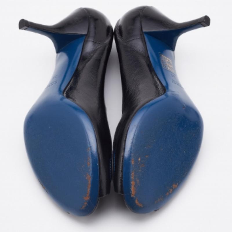 Gucci - Escarpins peep toes brodés en cuir noir Taille 39 Pour femmes en vente