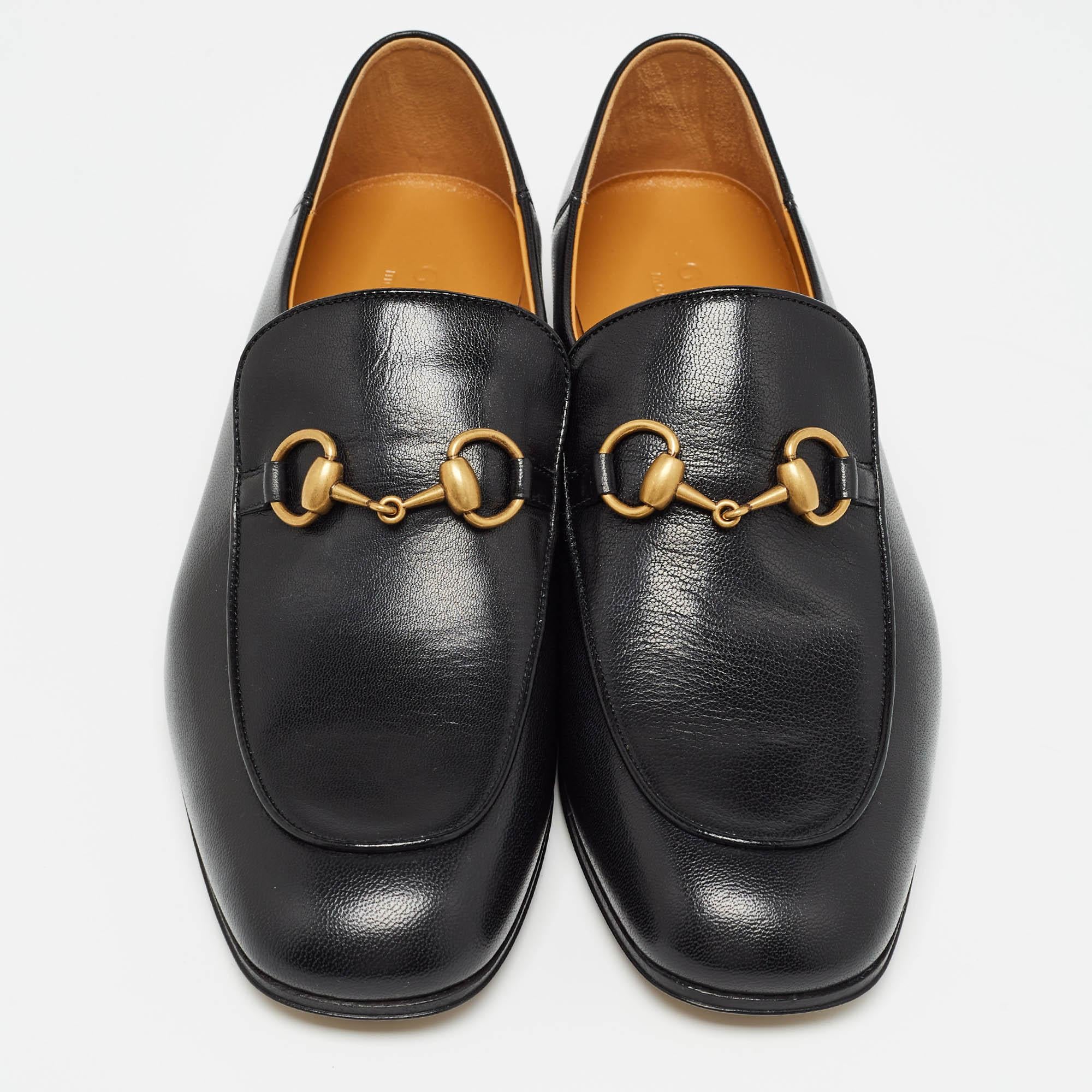 Gucci Horsebit klappbare Loafers aus schwarzem Leder, Größe 41 im Angebot 1
