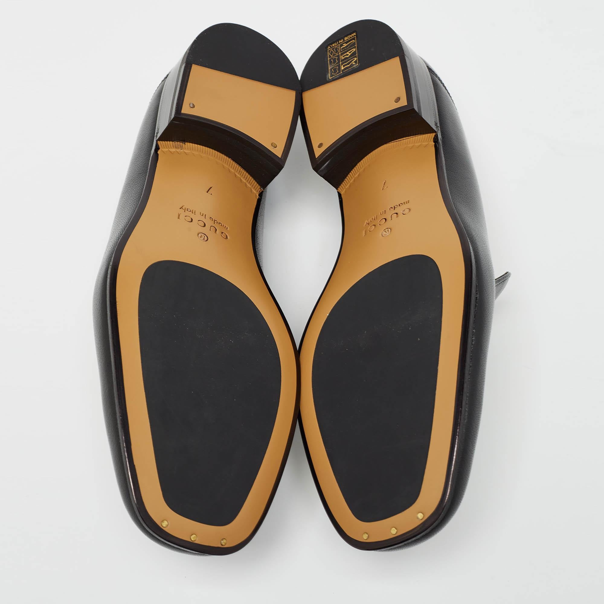 Gucci Horsebit klappbare Loafers aus schwarzem Leder, Größe 41 im Angebot 4