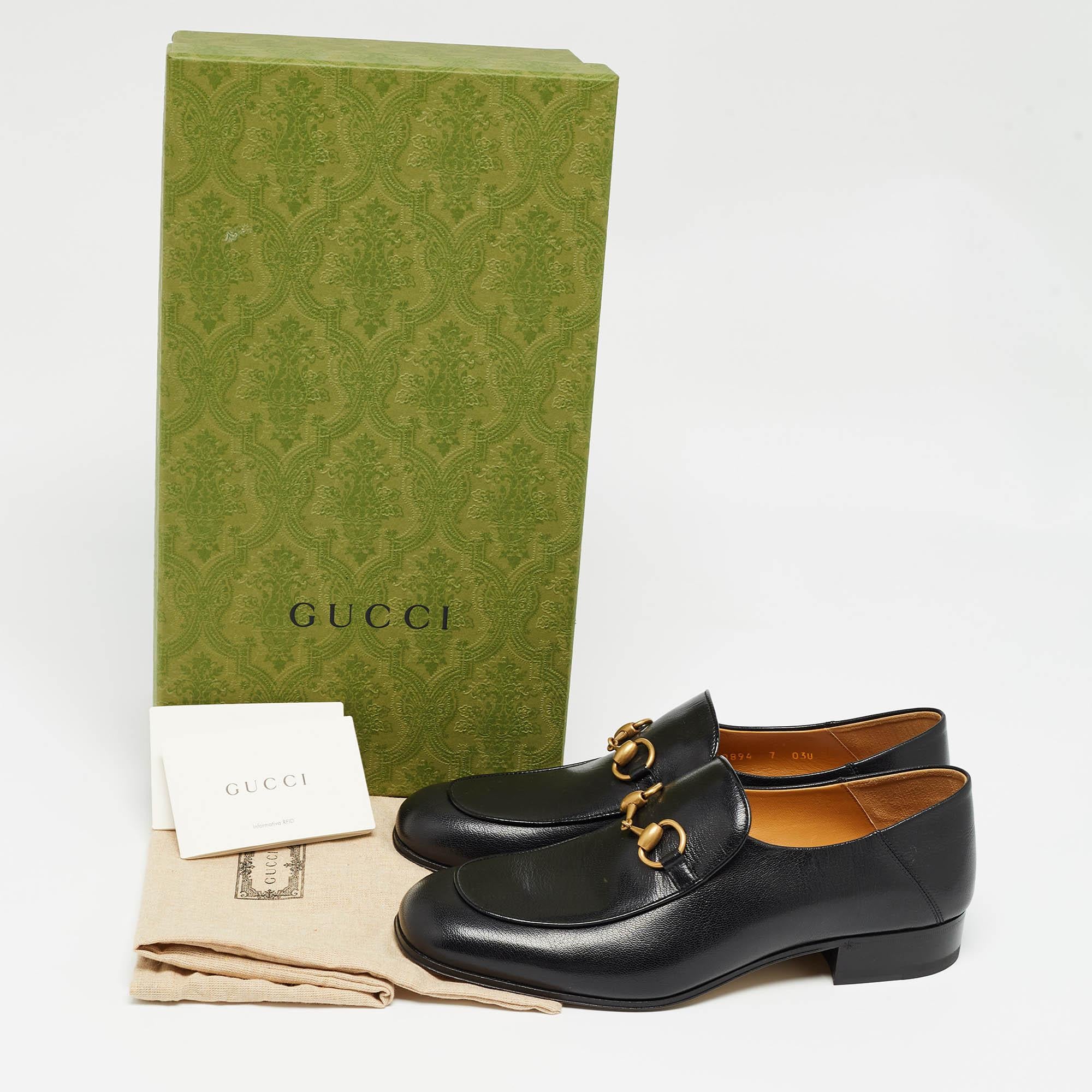 Gucci Horsebit klappbare Loafers aus schwarzem Leder, Größe 41 im Angebot 5