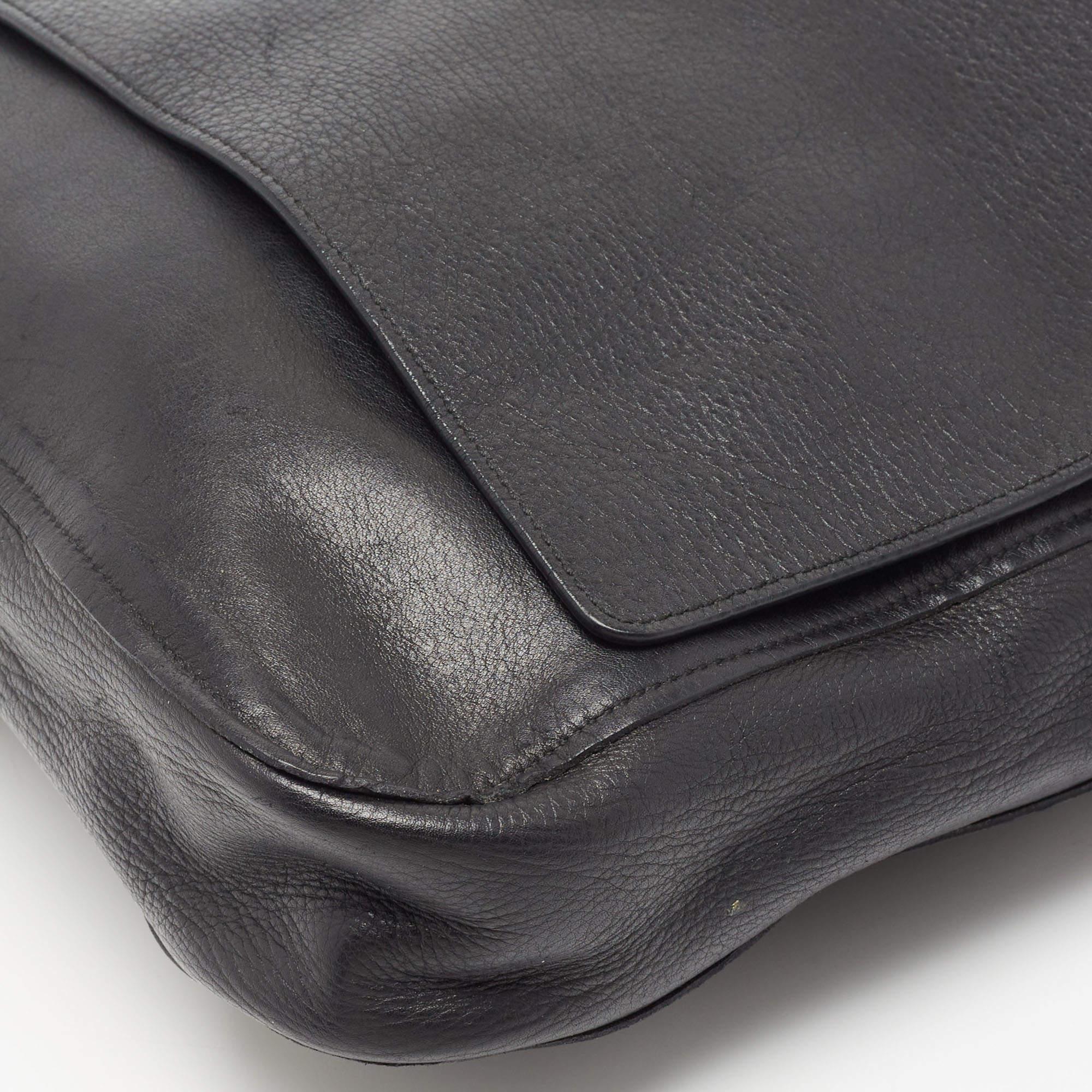Women's Gucci Black Leather Horsebit Handle Slim Bag For Sale