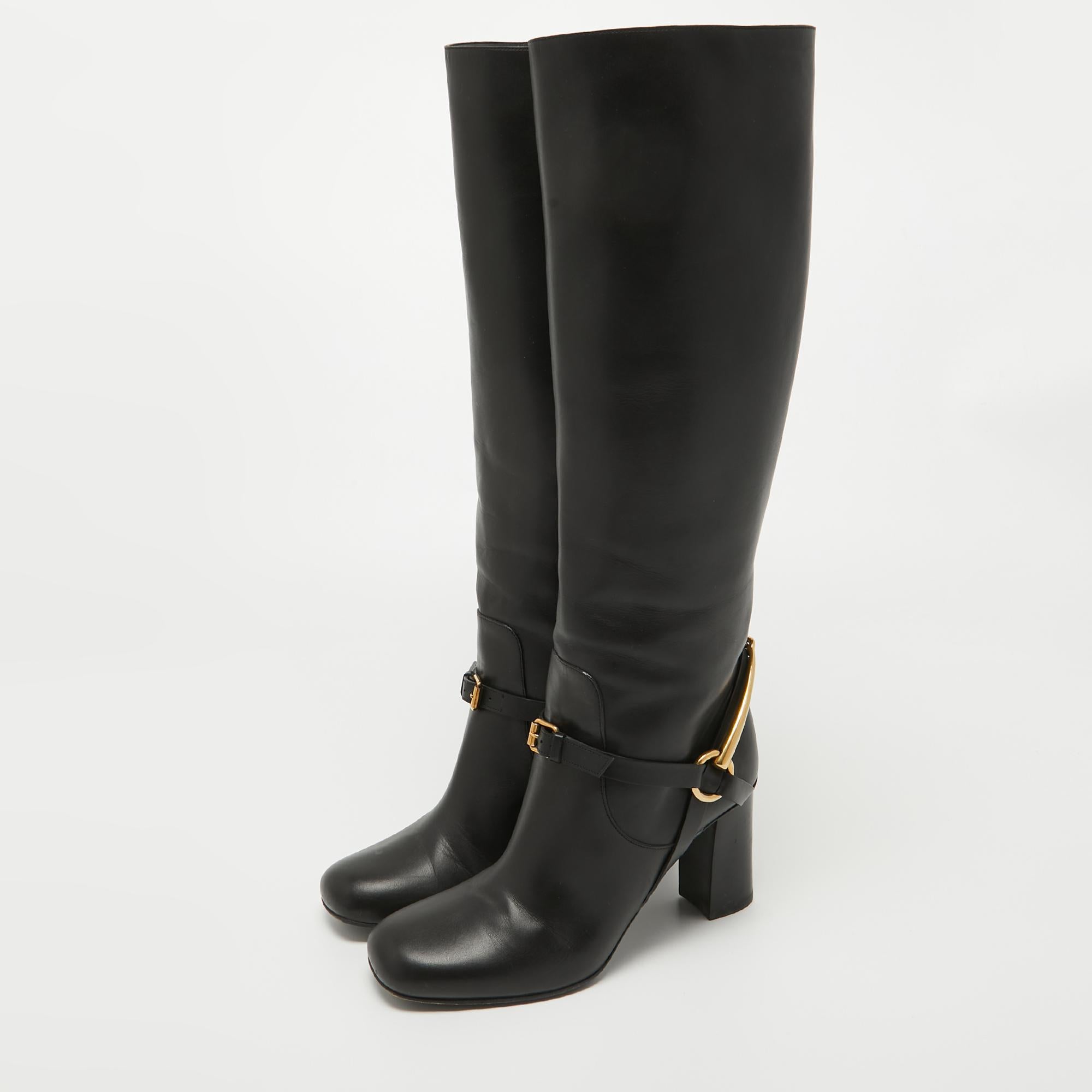 Gucci Black Leather Horsebit Knee Length Boots Size 36.5 In Good Condition For Sale In Dubai, Al Qouz 2