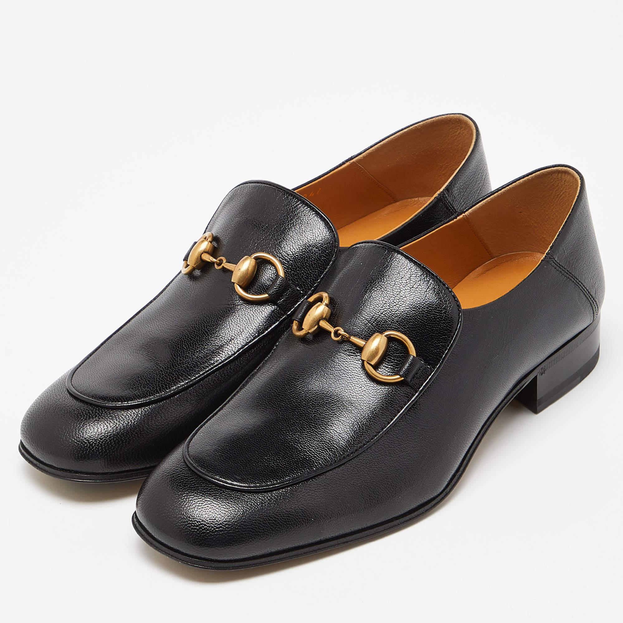 Gucci Black Leather Horsebit Loafers Size 38.5 In New Condition In Dubai, Al Qouz 2