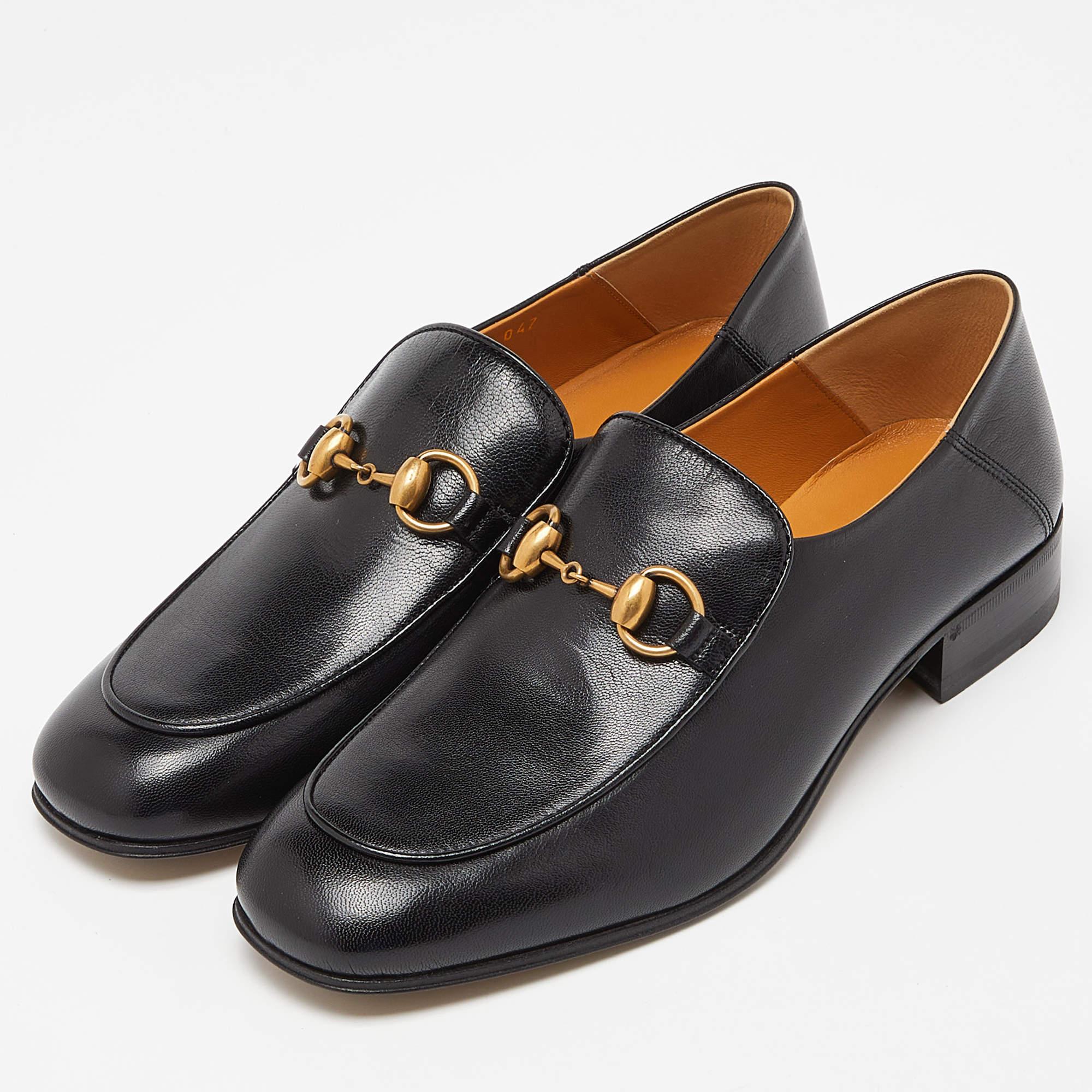 Gucci Black Leather Horsebit Loafers Size 38.5 In New Condition For Sale In Dubai, Al Qouz 2