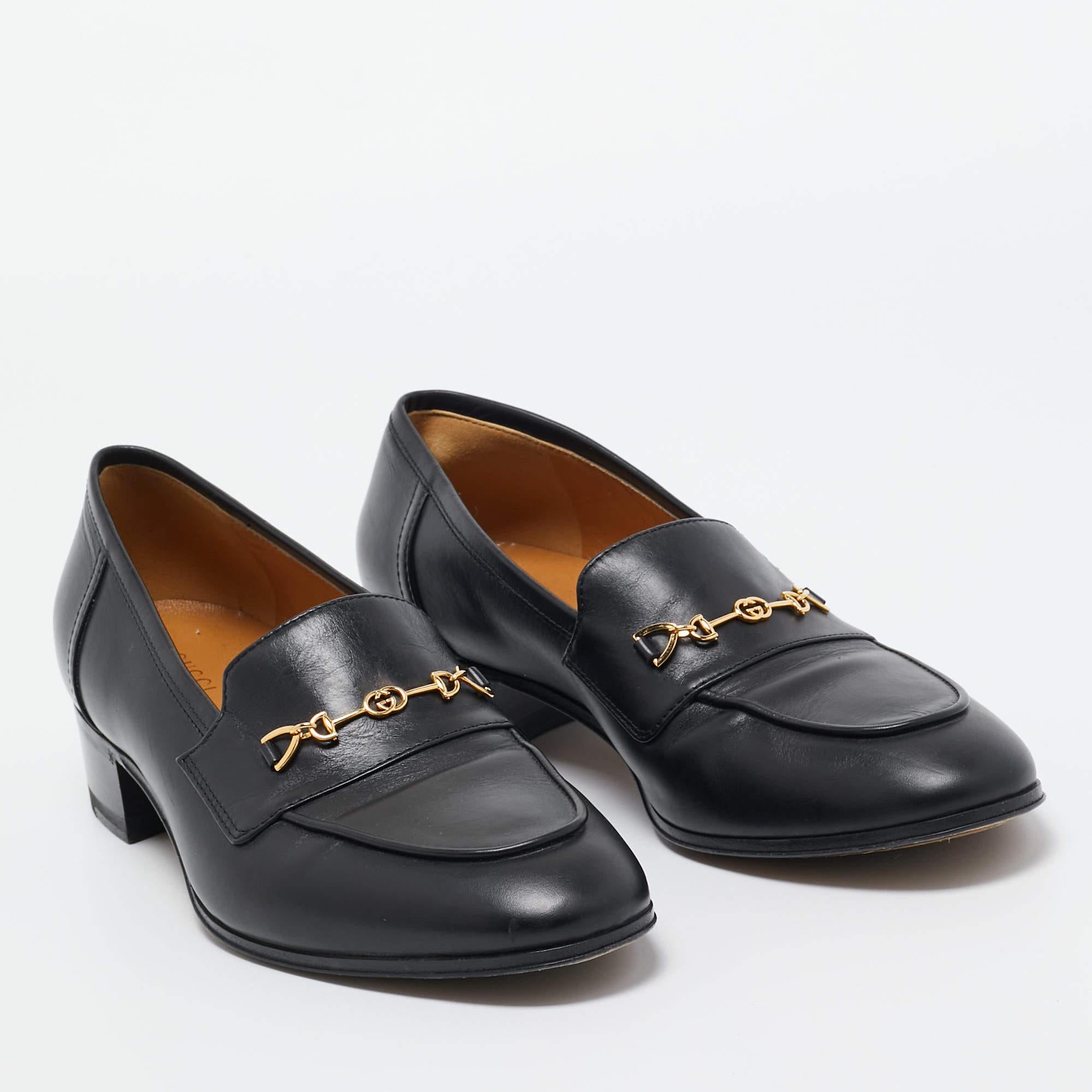 Gucci Black Leather Horsebit Loafers Size 39 In Good Condition In Dubai, Al Qouz 2