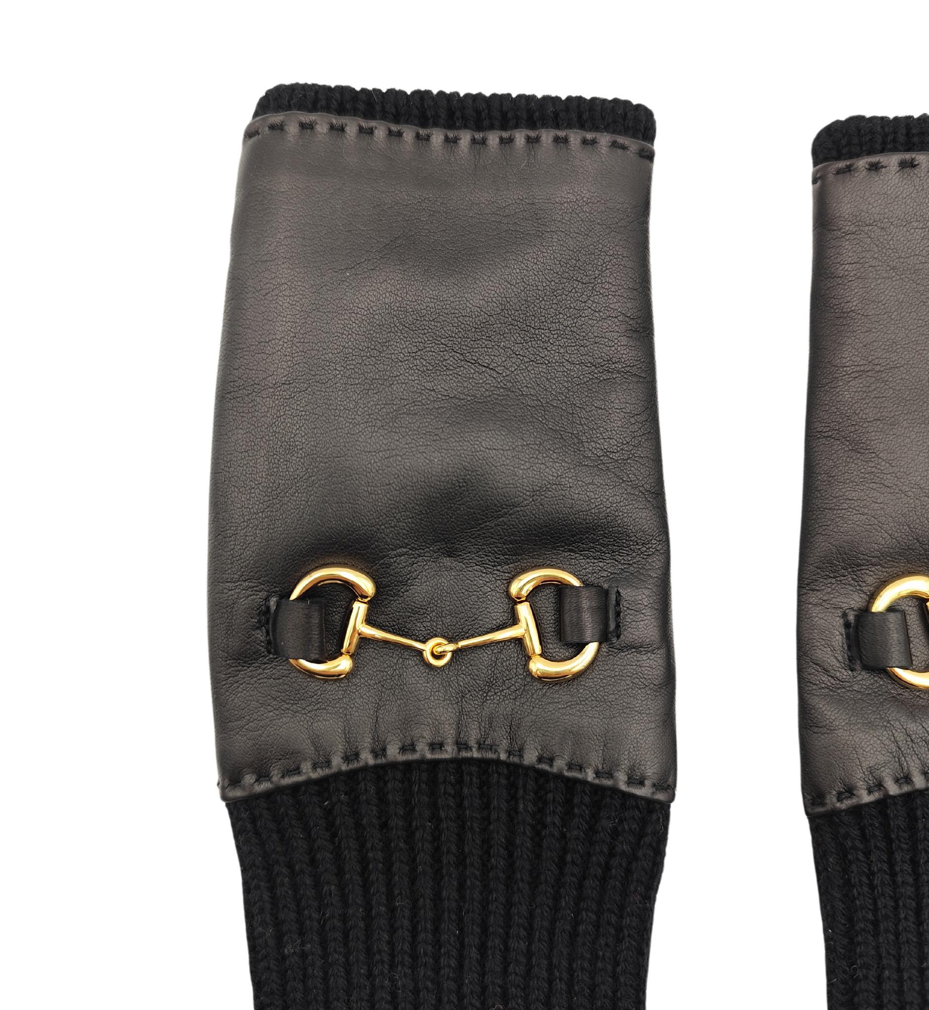 Nero Gucci guanti lunghi senza dita in pelle nera con morsetto in vendita