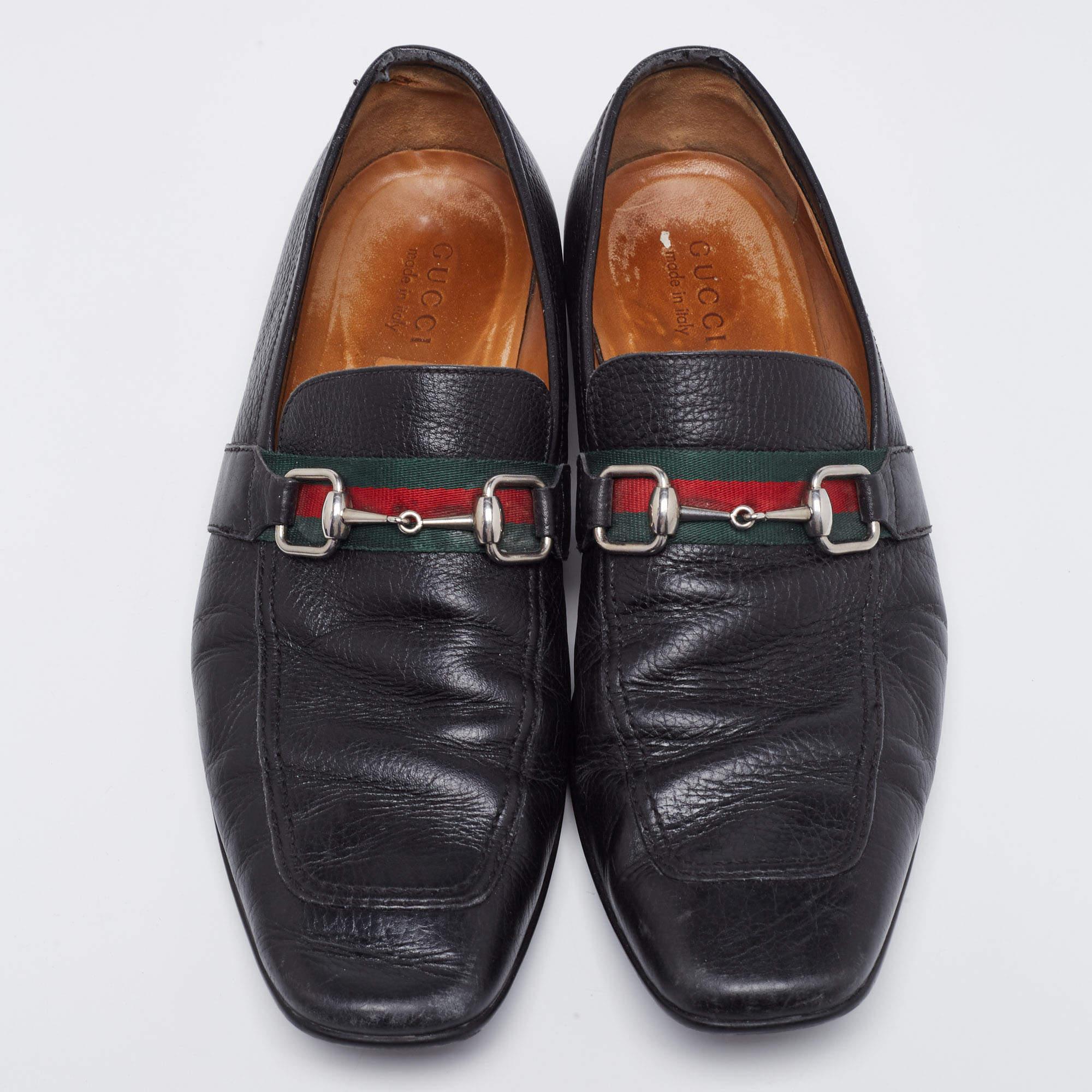Gucci Black Leather Horsebit Web Detail Slip On Loafers Size 44.5 In Good Condition In Dubai, Al Qouz 2
