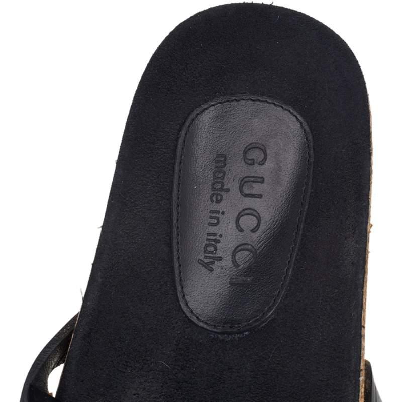 Gucci Black Leather Hysteria Flat Sandals Size 42 For Sale 2