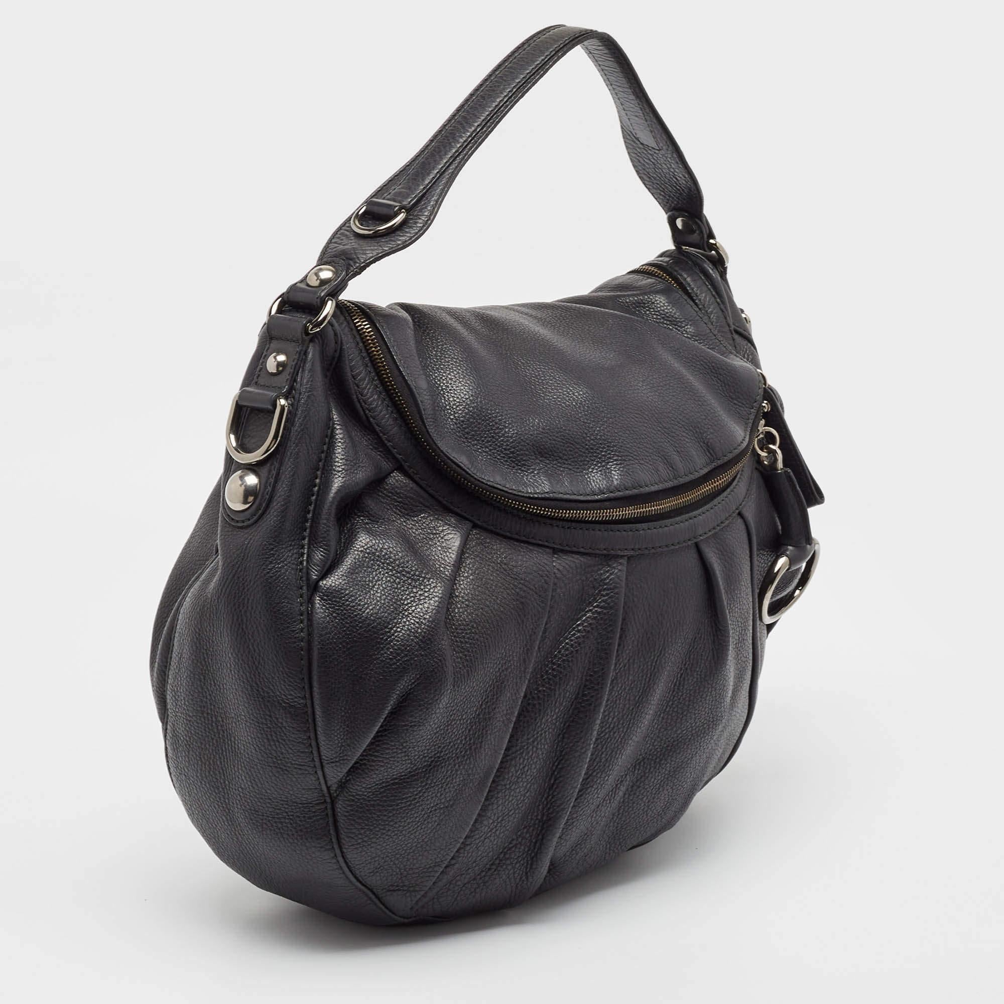 Gucci Black Leather Icon Bit Hobo In Fair Condition In Dubai, Al Qouz 2