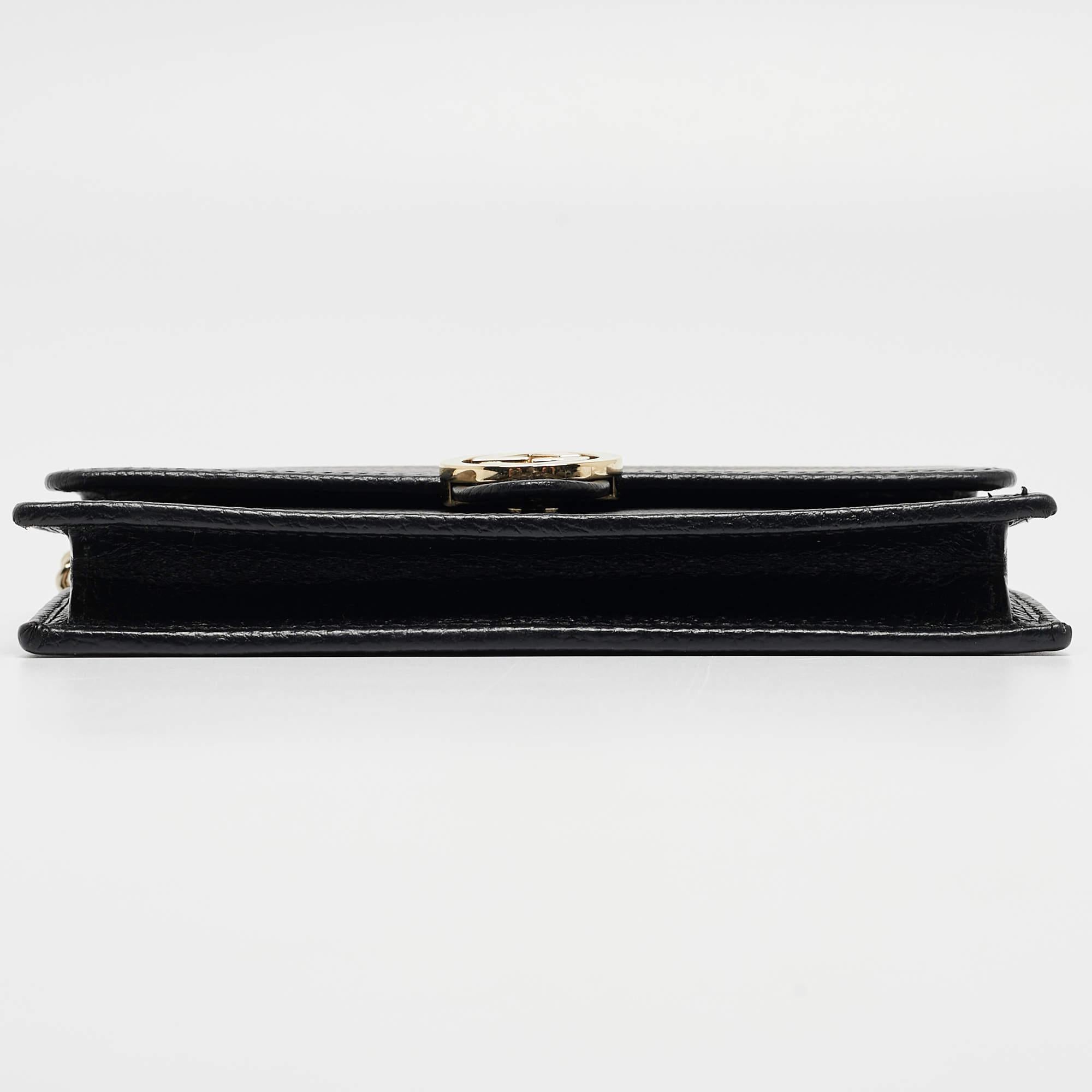 Gucci Black Leather Interlocking G Wallet On Chain For Sale 6