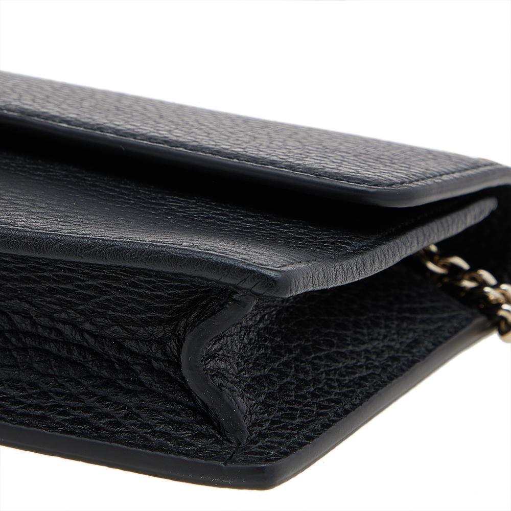 Gucci Black Leather Interlocking G Wallet on Chain 6
