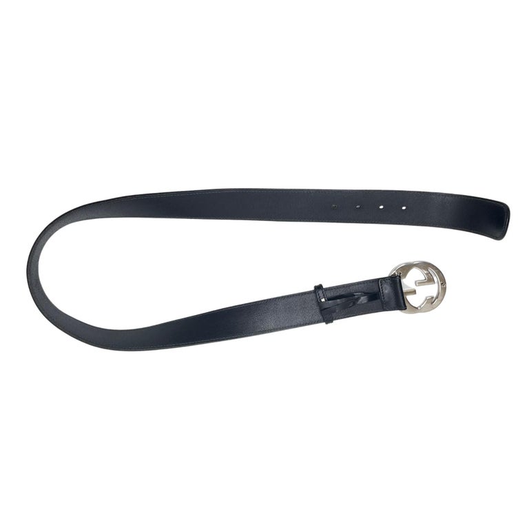Gucci Black Leather Interlocking GG Silver Buckle Belt (90  display picture 2