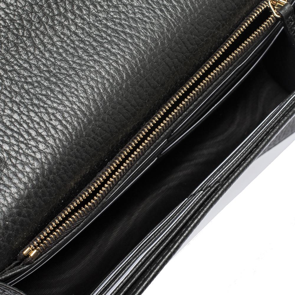 Gucci Black Leather Interlocking GG Wallet On Chain 3