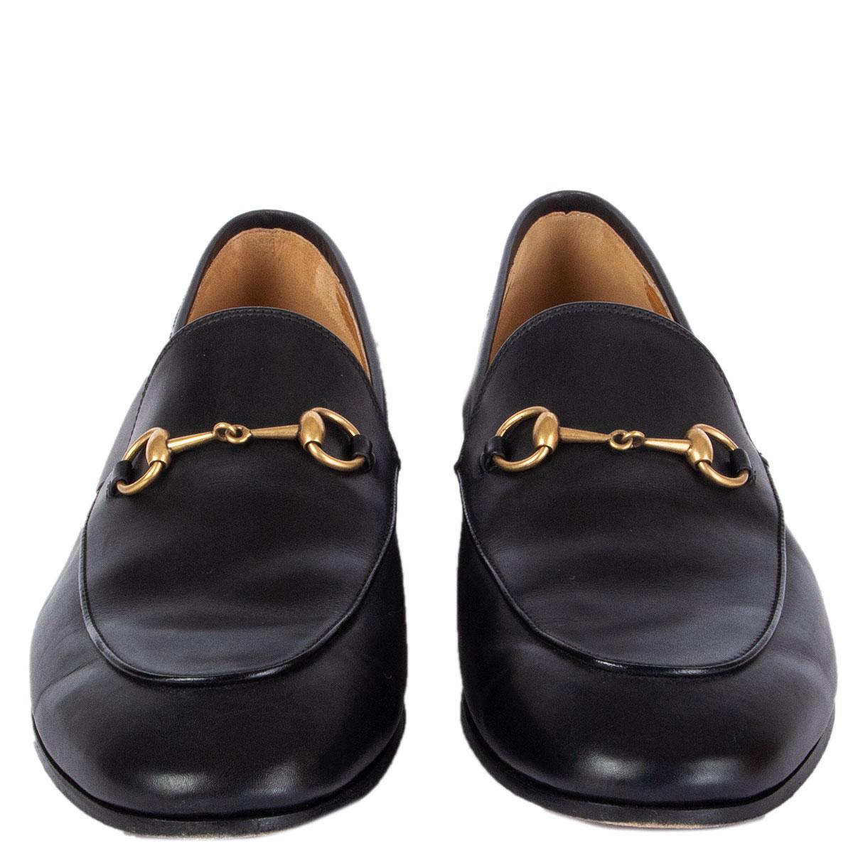 100% authentic Gucci Jordaan horse-bit loafers in black leather. Have been worn and are in excellent condition. 

Imprinted Size 42
Shoe Size 42
Inside Sole 28.5cm (11.1in)
Width 8.5cm (3.3in)
Hardware Antique Gold-Tone

All our listings include