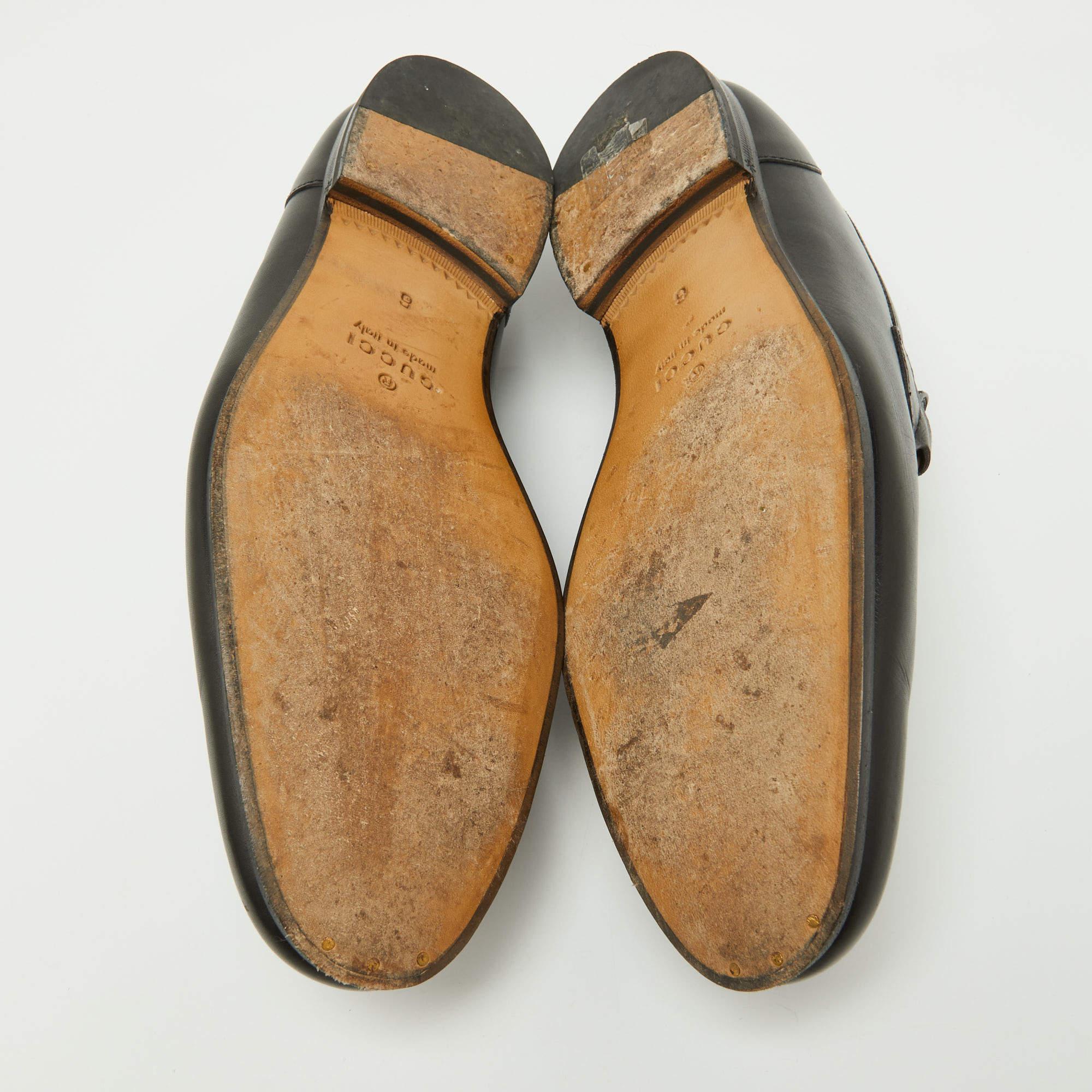 Gucci Black Leather Jordaan Loafers Size 40 In Good Condition For Sale In Dubai, Al Qouz 2