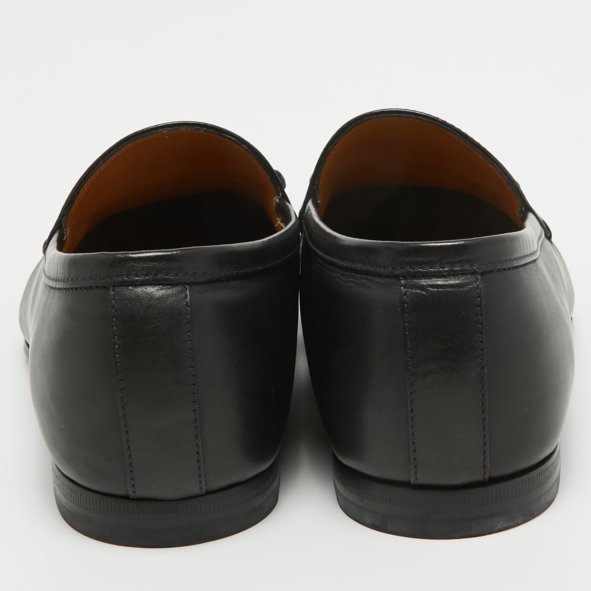 Gucci Black Leather Jordaan Loafers Size 40.5 In Good Condition For Sale In Dubai, Al Qouz 2
