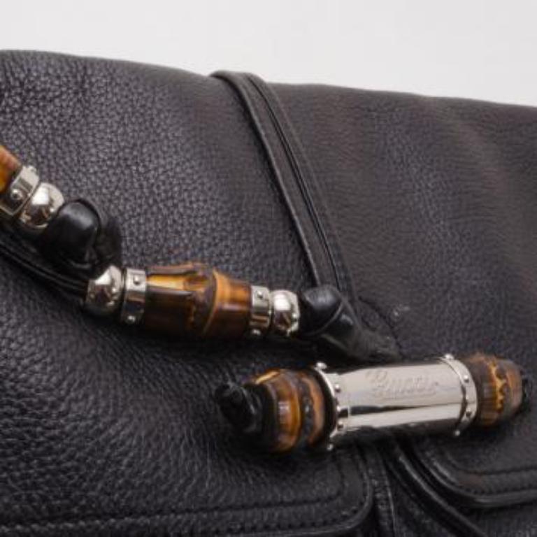 Gucci Black Leather Jungle Messenger en vente 4