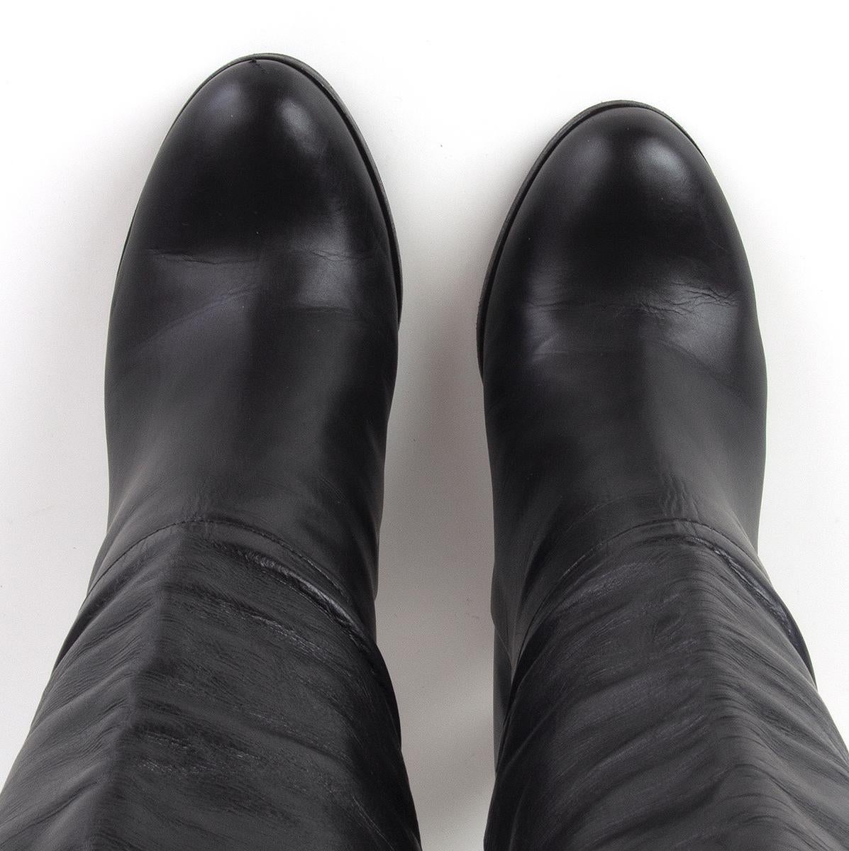 GUCCI black leather Knee High Boots Shoes 35 In Excellent Condition For Sale In Zürich, CH