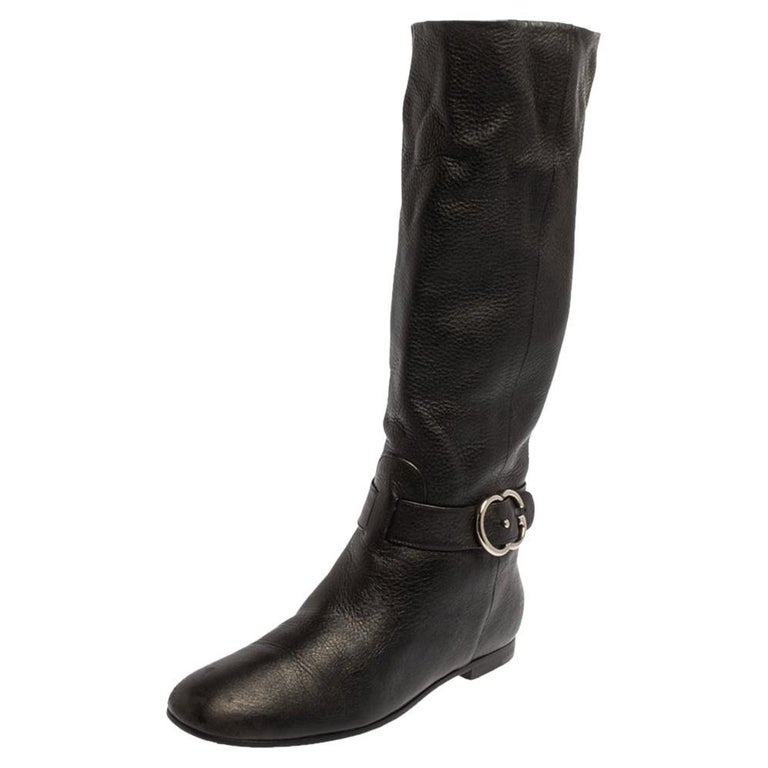 Gucci Black Leather Knee Length Boots Size 40 For Sale at 1stDibs