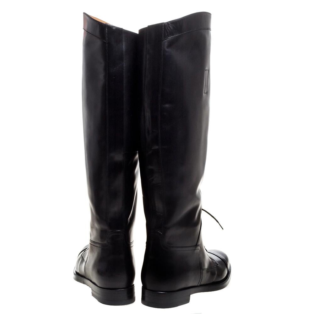 Gucci Black Leather Lace Up Detail 'Boulanger' Equestrian Knee Boots Size 38 In Good Condition In Dubai, Al Qouz 2