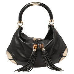 Gucci - Grand sac hobo Babouska Indy en cuir noir