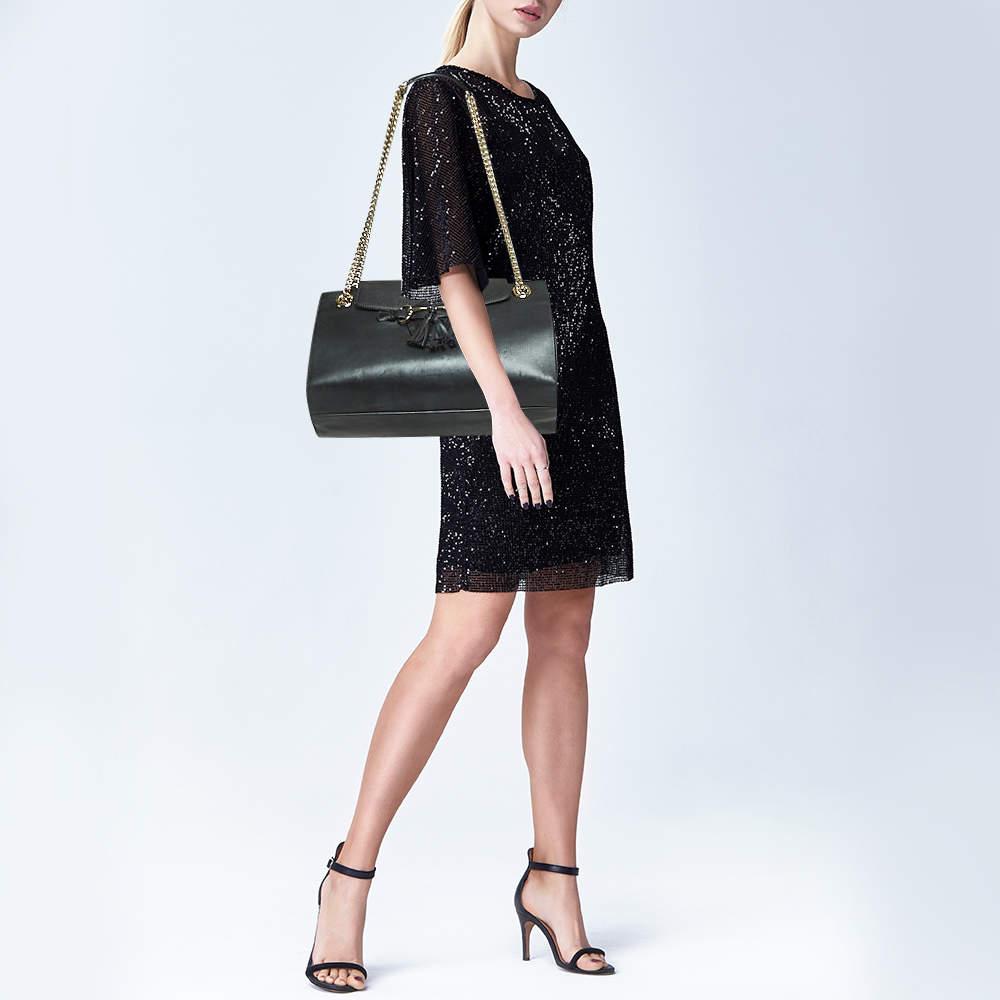 Gucci Black Leather Large Emily Chain Shoulder Bag In Good Condition For Sale In Dubai, Al Qouz 2