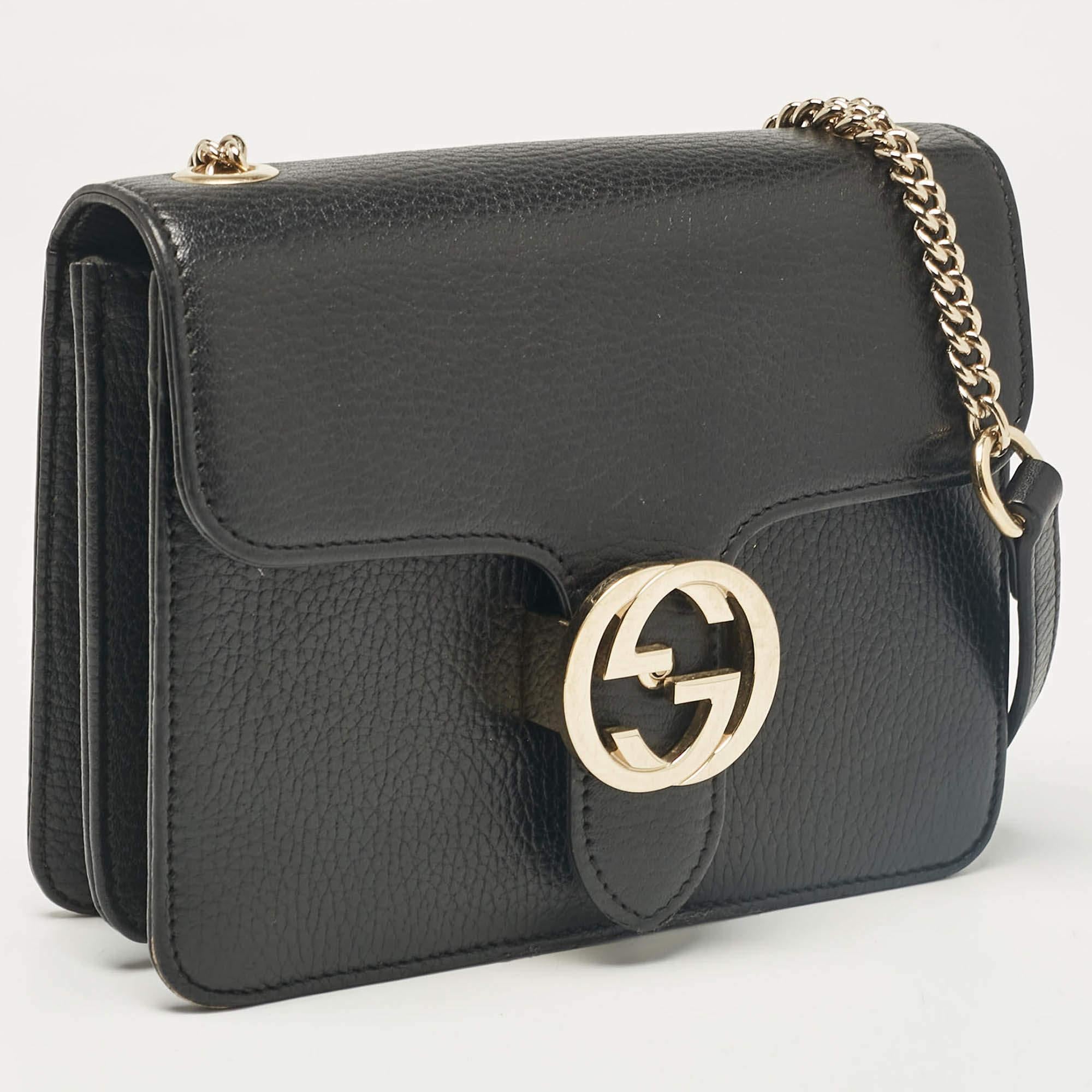 Gucci Black Leather Leather Dollar Interlocking Crossbody Bag In Good Condition In Dubai, Al Qouz 2