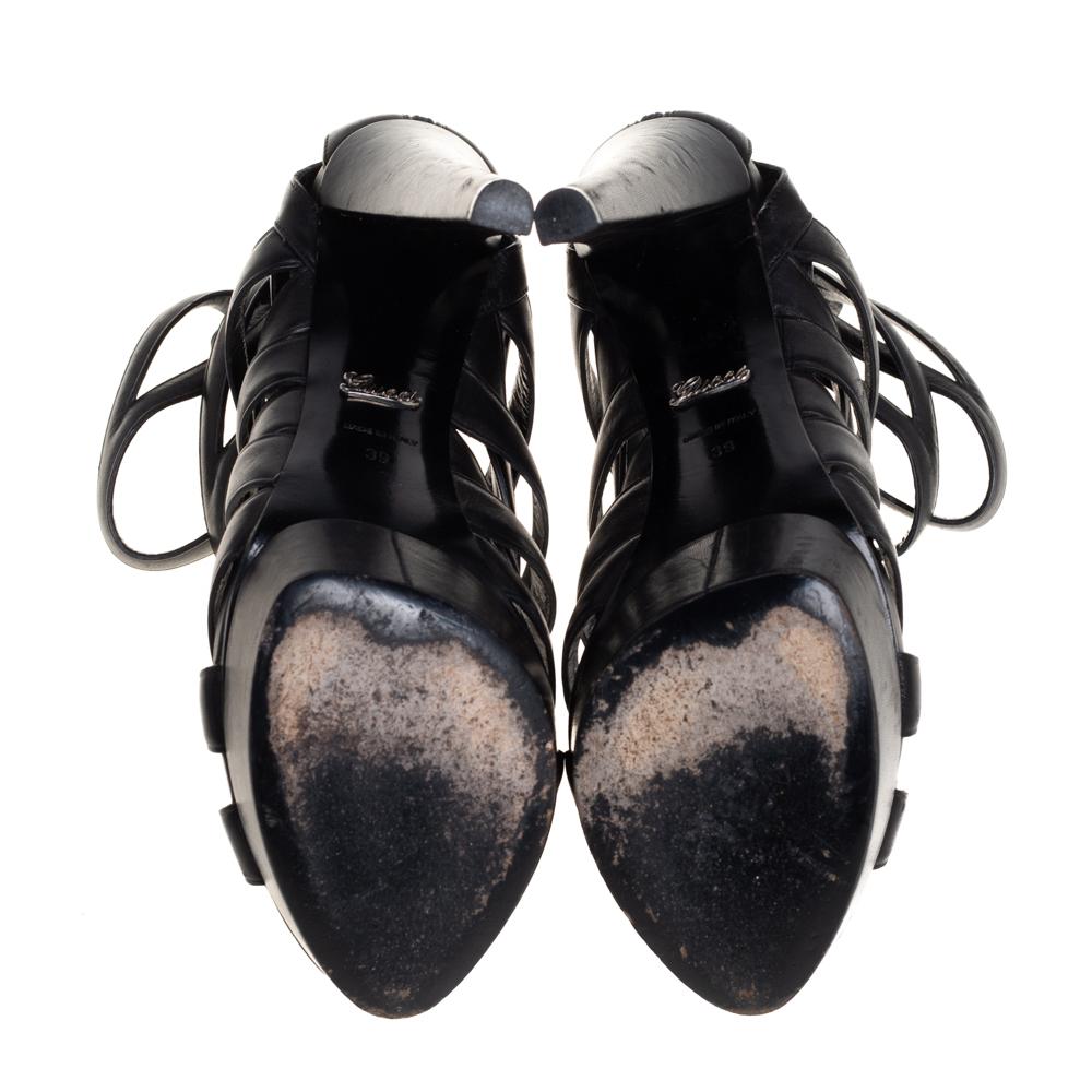 Gucci Black Leather Lifford Cage Platform Sandals Size 39 In Good Condition In Dubai, Al Qouz 2