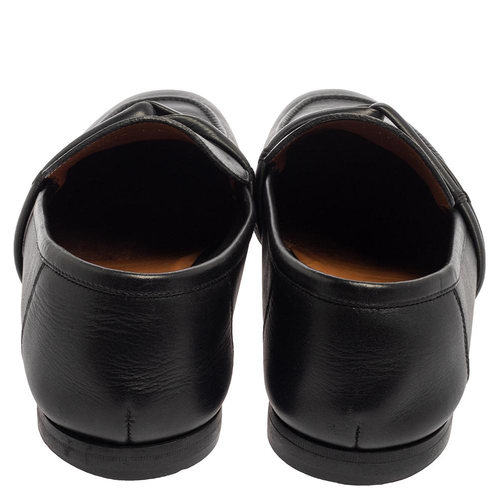 Gucci Black Leather Loafers Size 40 In Good Condition For Sale In Dubai, Al Qouz 2