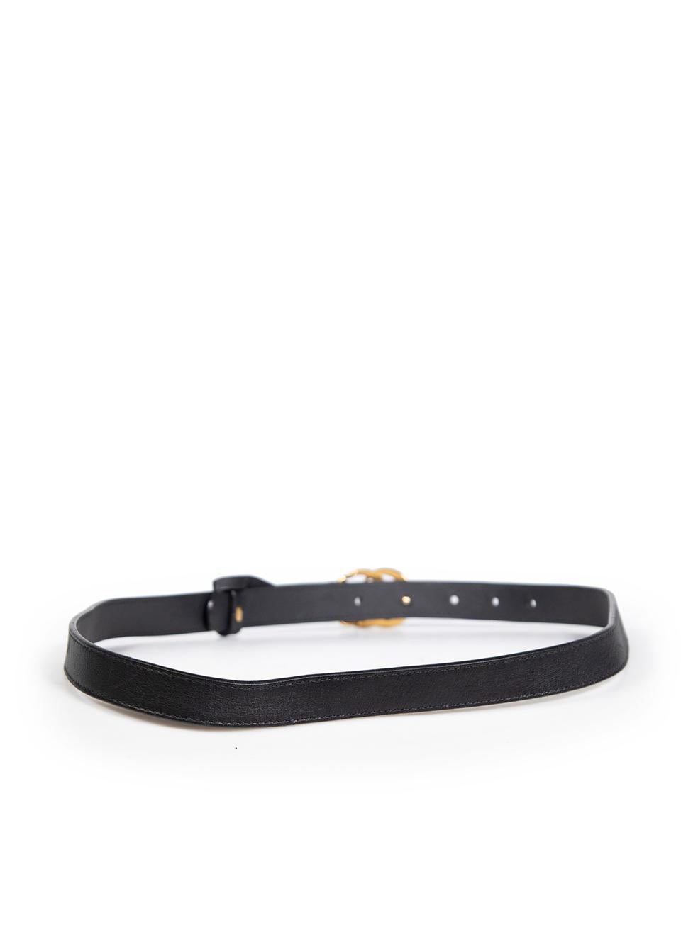 Gucci Black Leather Logo Buckle Thin Belt In Excellent Condition In London, GB