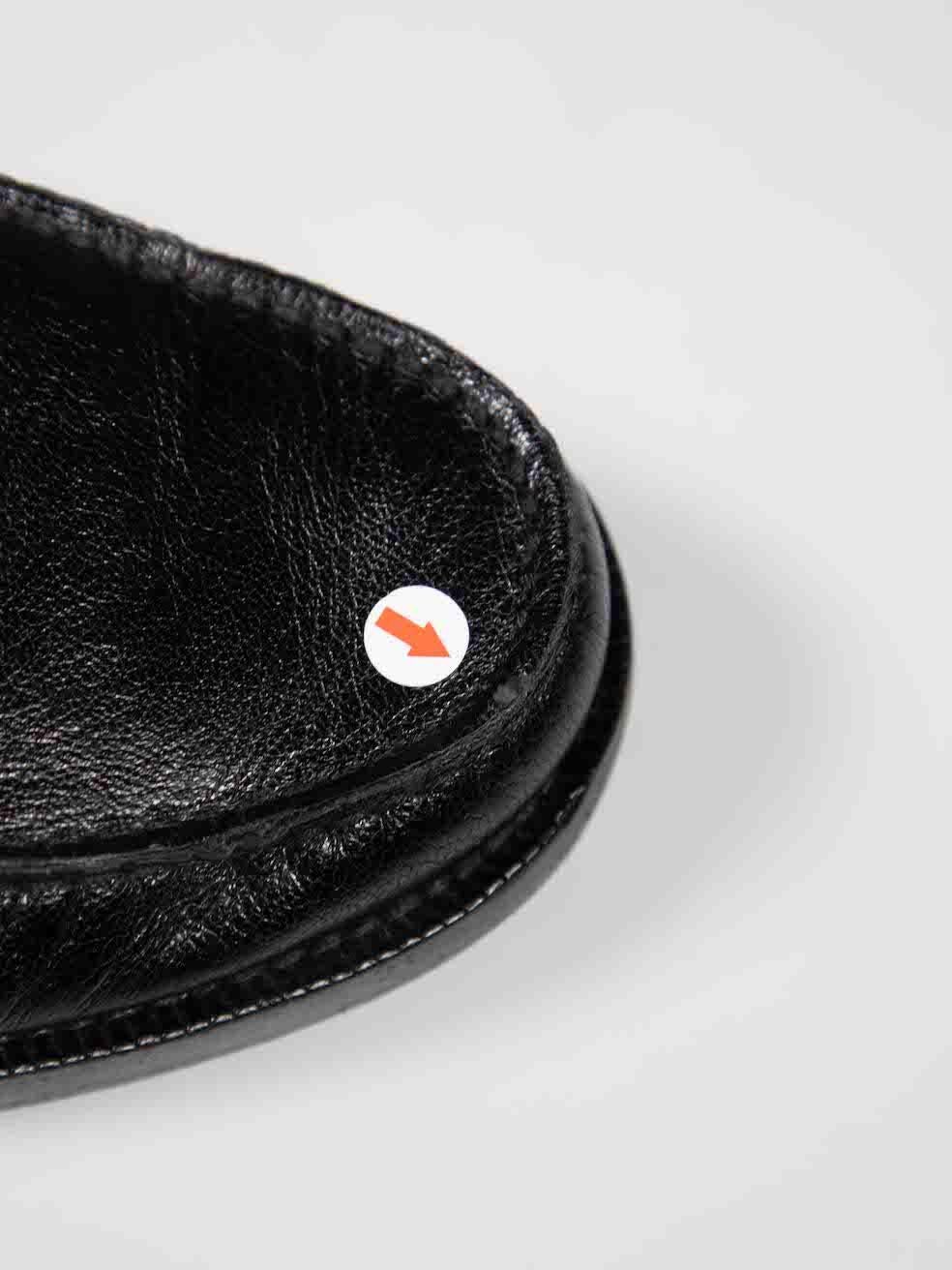 Gucci Schwarz Leder Logo Loafers Größe IT 35.5 im Angebot 2