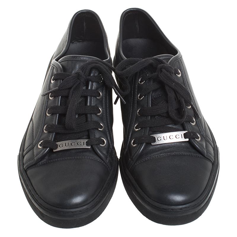 Gucci Black Leather Low Top Lace Up Sneakers Size 38 In Good Condition In Dubai, Al Qouz 2